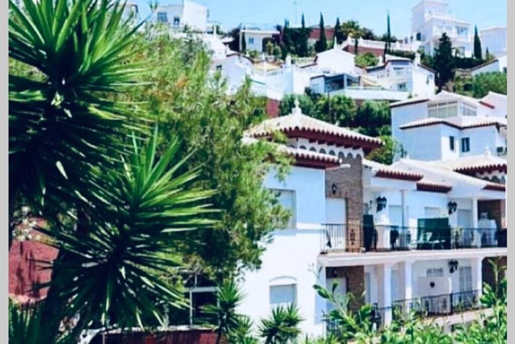 Apartamento Con Vistas Al Mar Nerja Exterior photo